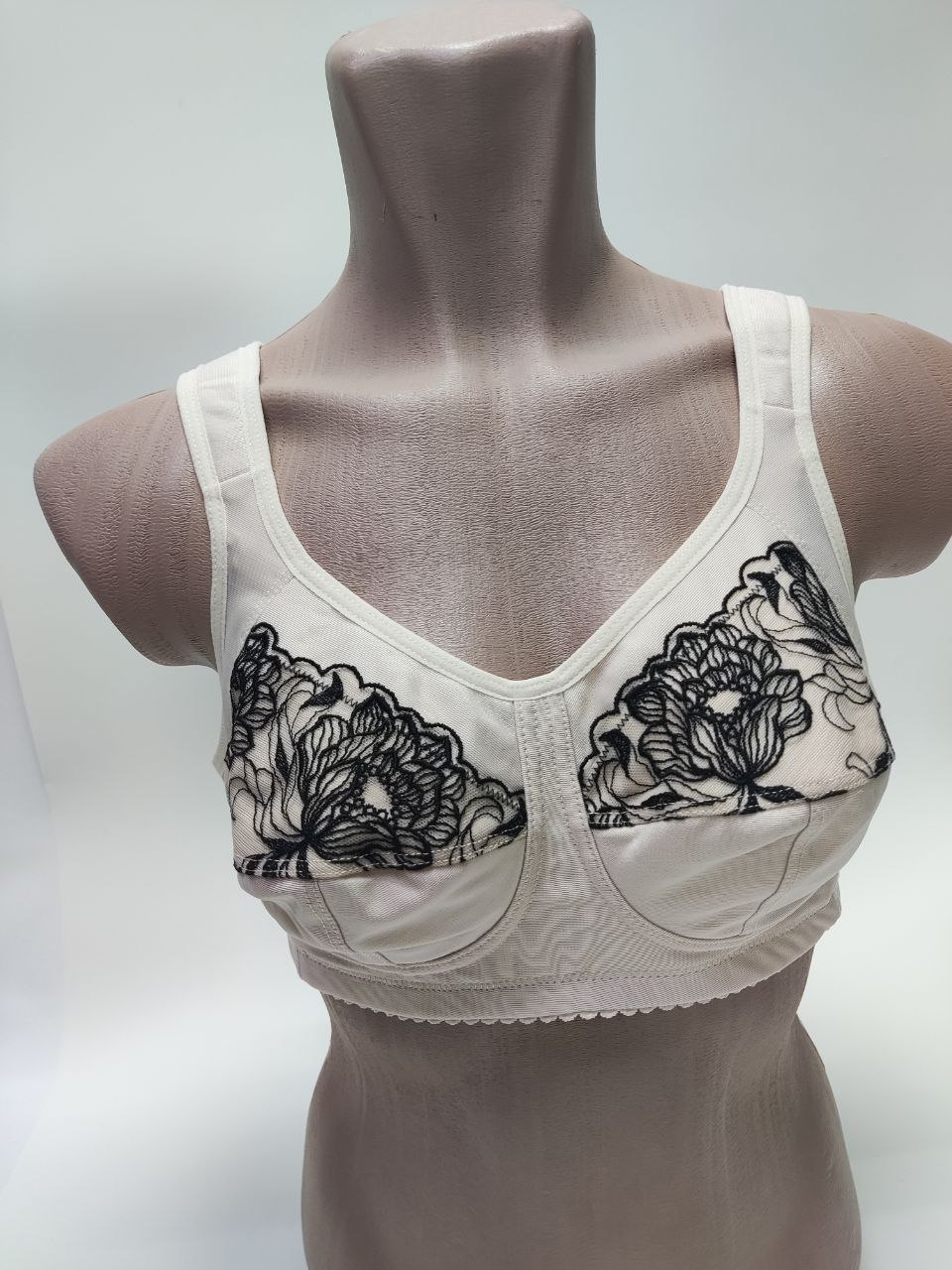 Бюстгальтер после мастэктомии Черное на фраппе ЛФ0793 В251 фото 1